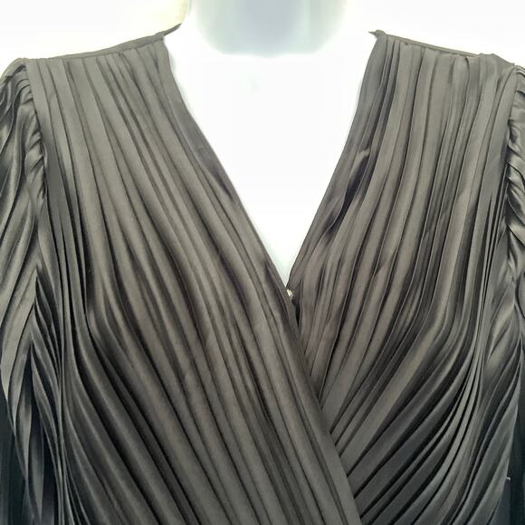 Japna Satin Pleated Wrap Womens Top Sz S Indie Holiday Glam Cocktail NYE Deep V - Picture 2 of 11